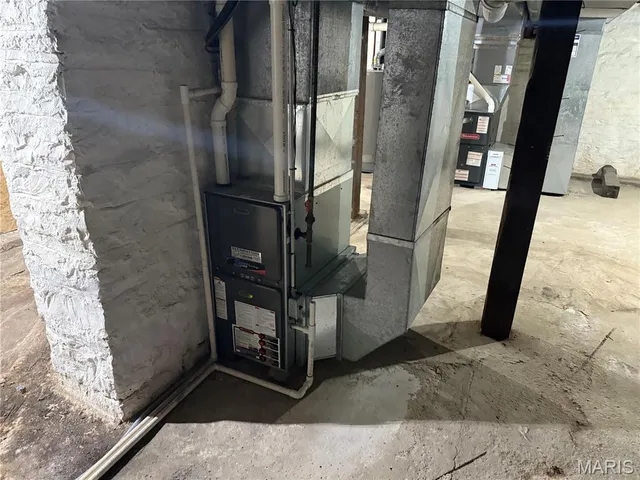 $245,000 | 2903 Edwards Street, Alton, IL 62002