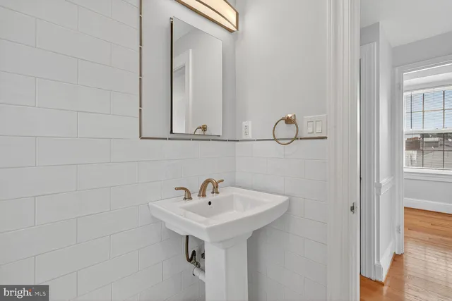 $3,295 | 1363 28th Street Northwest, Unit 3, Washington, DC 20007