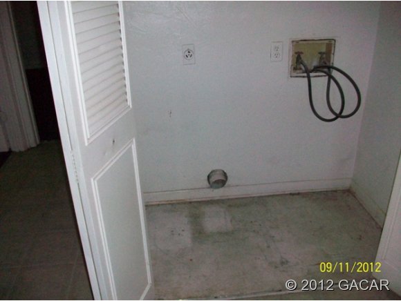 826 Southwest 64th Terrace Gainesville, FL 32607 - Photo 15 of 23