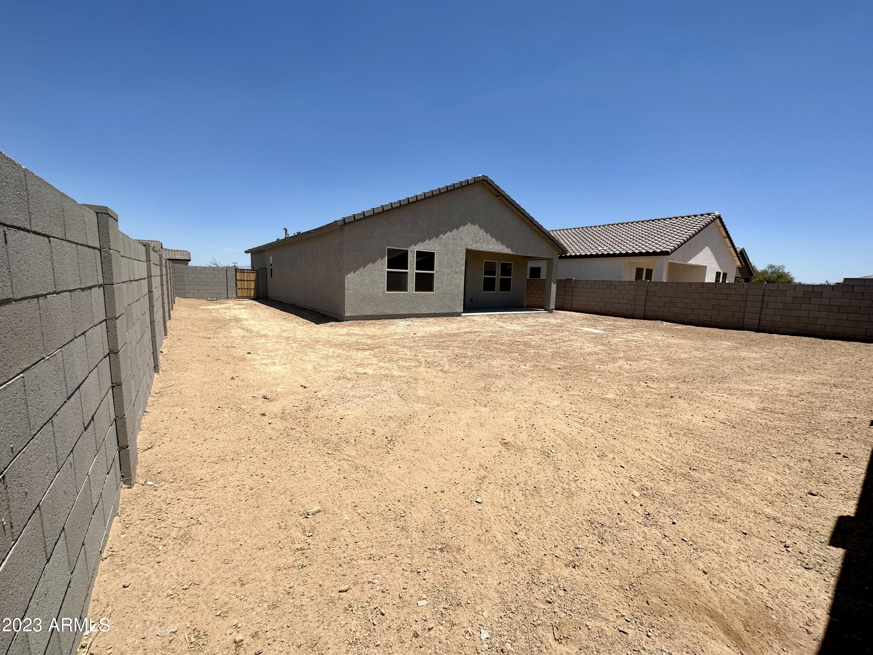 5733 East Hera Road Florence, AZ 85132 - Photo 3 of 13 IMG_3064