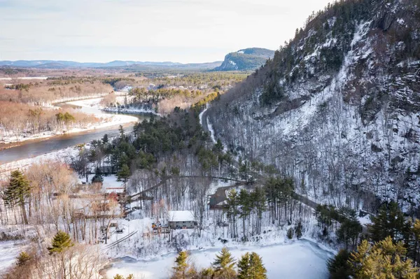 $595,000 | 5 Wildflower Lane, Bartlett, NH 03860