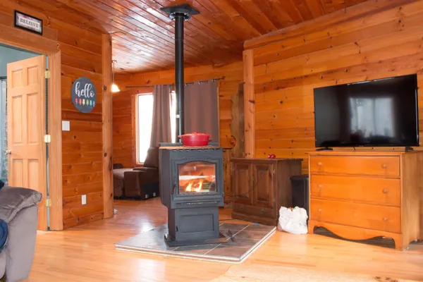 $595,000 | 5 Wildflower Lane, Bartlett, NH 03860