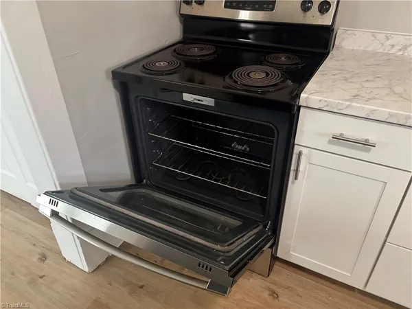 $1,175 | 1616 Trogdon Street, Greensboro, NC 27403