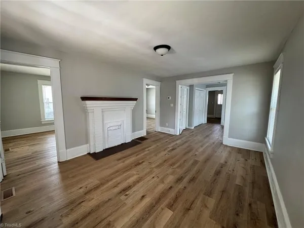 $1,175 | 1616 Trogdon Street, Greensboro, NC 27403