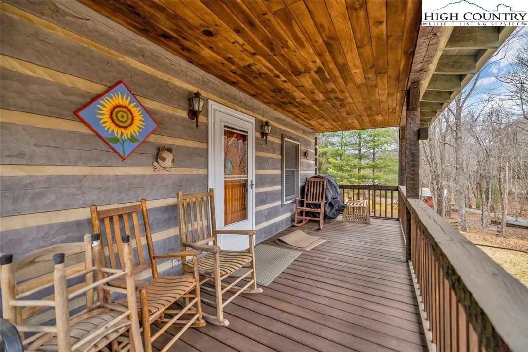 108 Chestnut Creek Road West Jefferson, NC 28694 - Photo 15 of 40