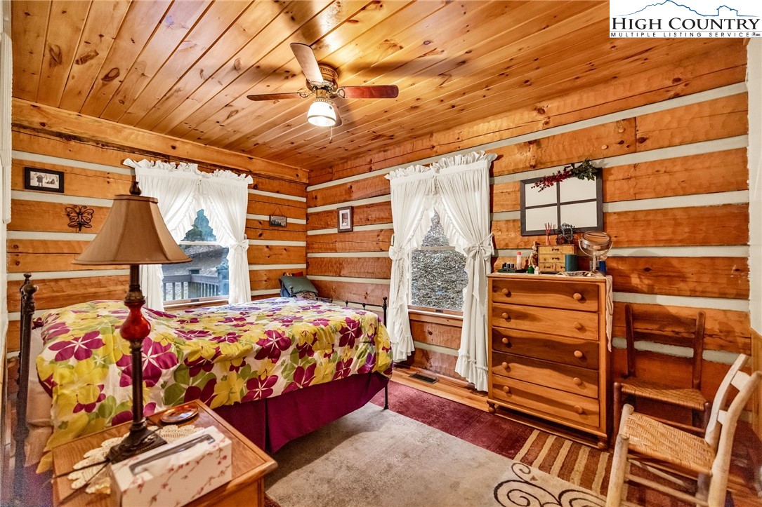 108 Chestnut Creek Road West Jefferson, NC 28694 - Photo 28 of 40