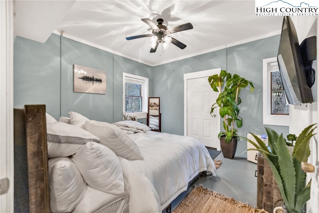 108 Chestnut Creek Road West Jefferson, NC 28694 - Photo 31 of 40