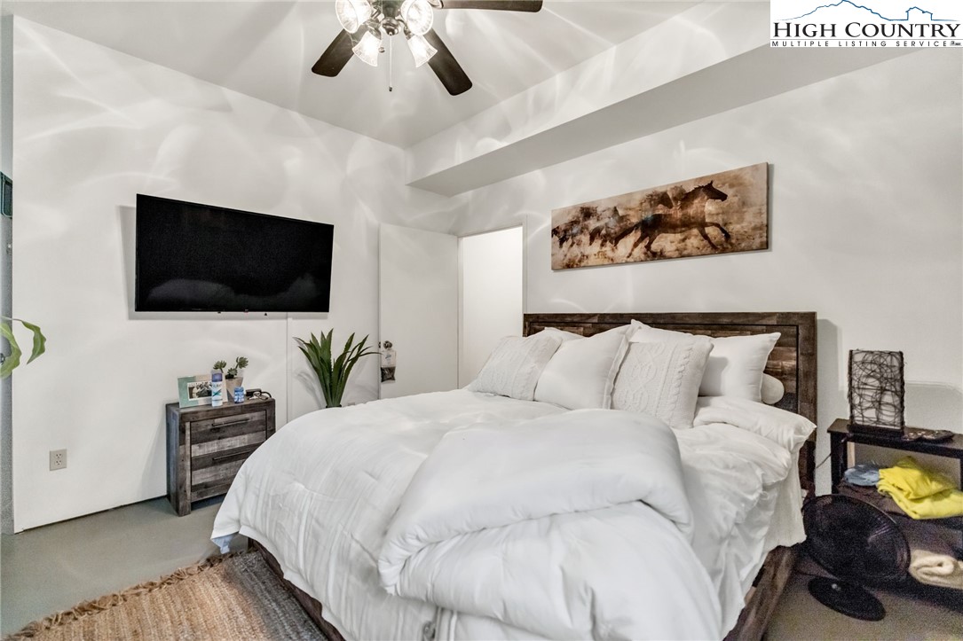 108 Chestnut Creek Road West Jefferson, NC 28694 - Photo 33 of 40