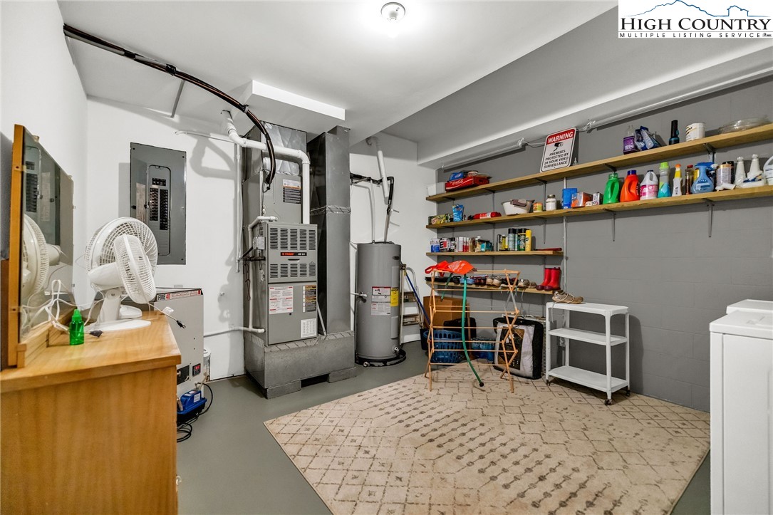 108 Chestnut Creek Road West Jefferson, NC 28694 - Photo 38 of 40