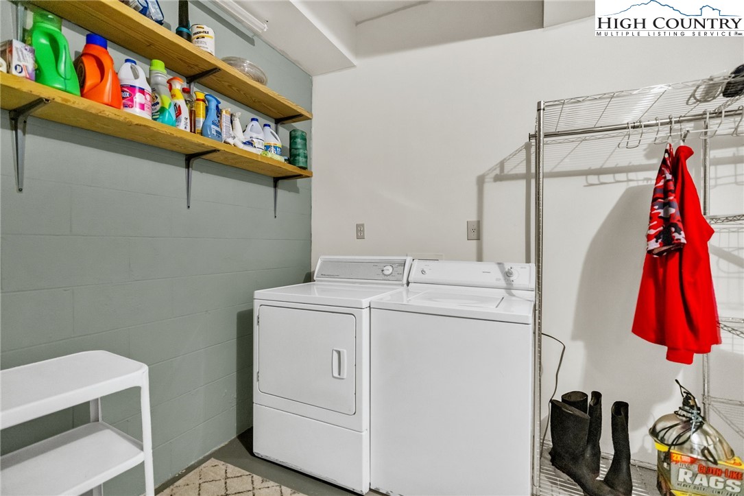 108 Chestnut Creek Road West Jefferson, NC 28694 - Photo 39 of 40