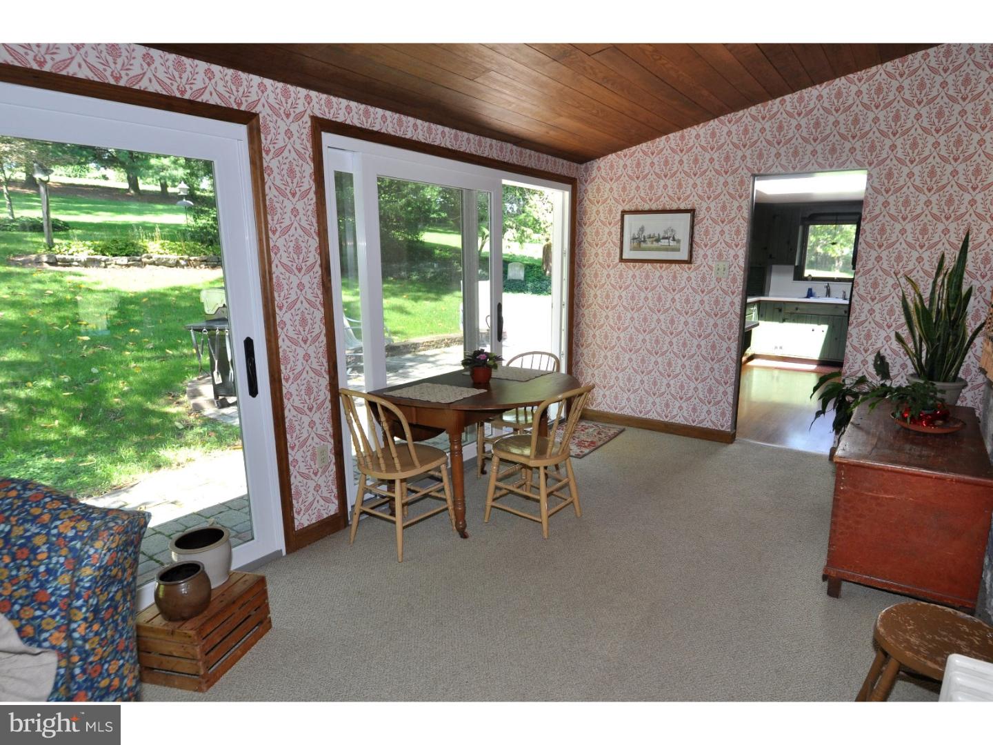 72 Lake Road Oley, PA 19547 - Photo 9 of 23 Breakfast Room