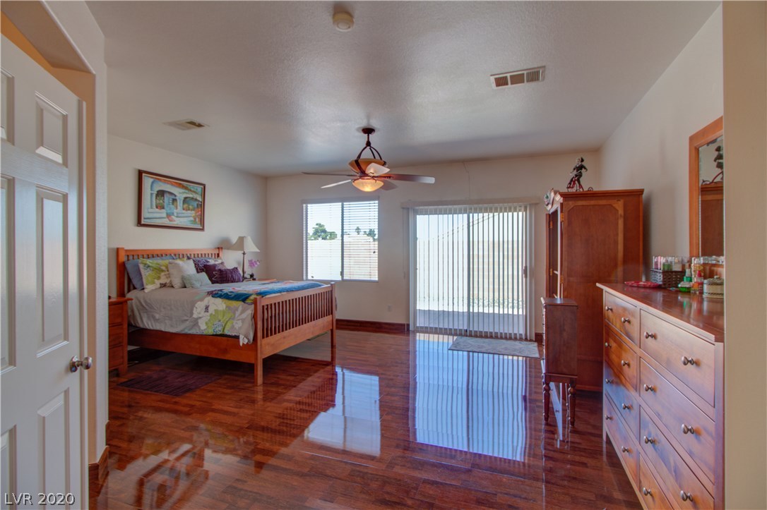 937 Rifle Drive Henderson, NV 89002 - Photo 12 of 27 Gallery Image 12