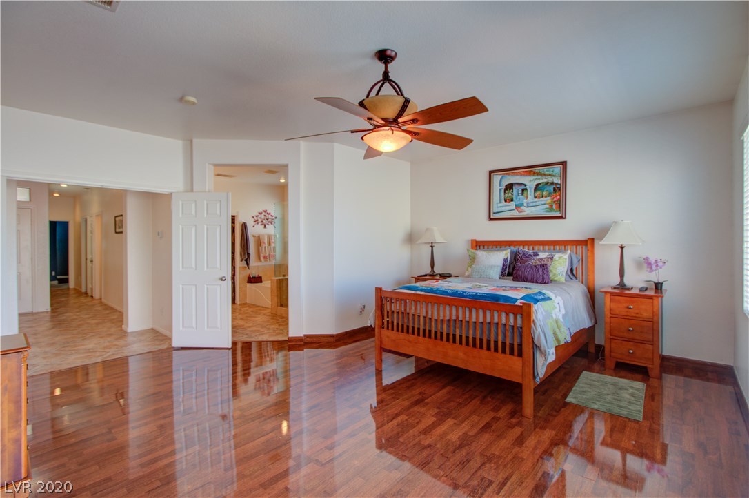 937 Rifle Drive Henderson, NV 89002 - Photo 13 of 27 Gallery Image 13
