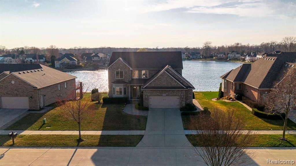 2168 East Shore Drive Rochester Hills, MI 48307 - Photo 32 of 52