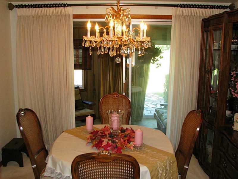 11411 Tioga Road North Huntingdon, PA 15642 - Photo 6 of 16 Dining Room.