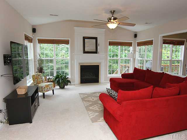 7732 Silver View Lane Raleigh, NC 27613 - Photo 8 of 25