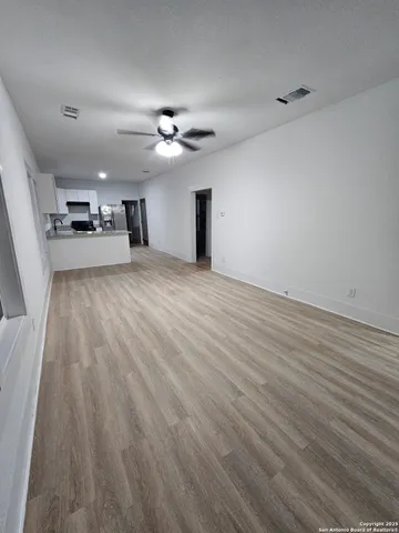 $1,995 | 1827 West Ashby Place, San Antonio, TX 78201