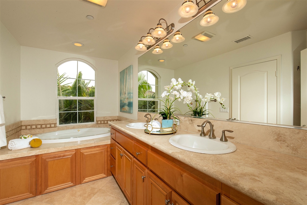 4035 Bluff View Way Carlsbad, CA 92008 - Photo 13 of 24