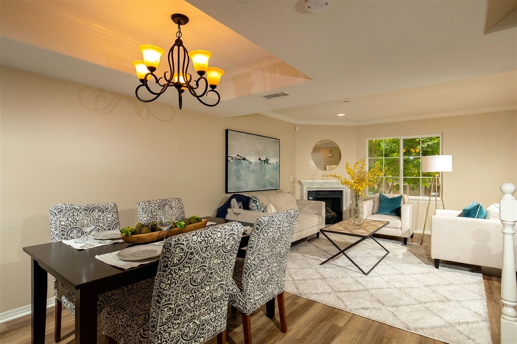 4035 Bluff View Way Carlsbad, CA 92008 - Photo 5 of 24