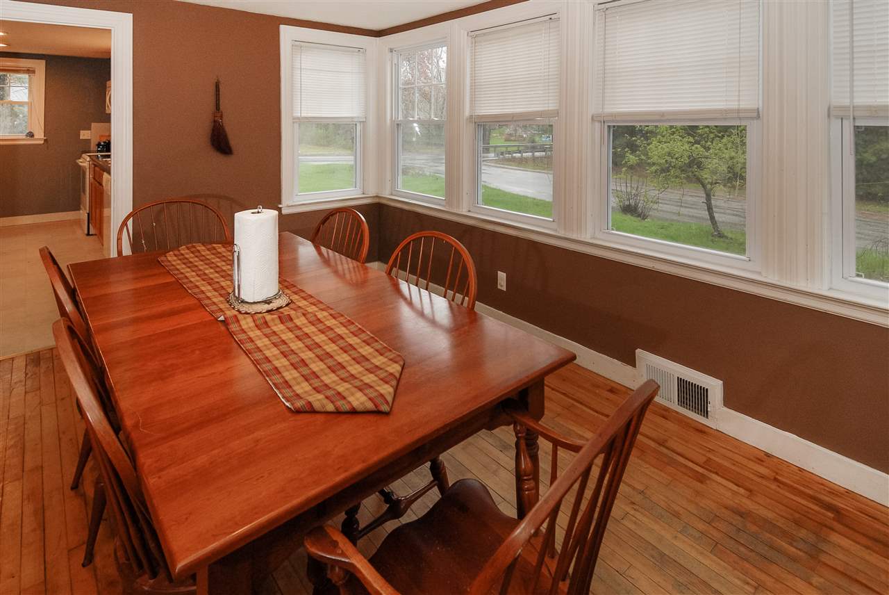 45 Autumn Street Rochester, NH 03868 - Photo 8 of 27