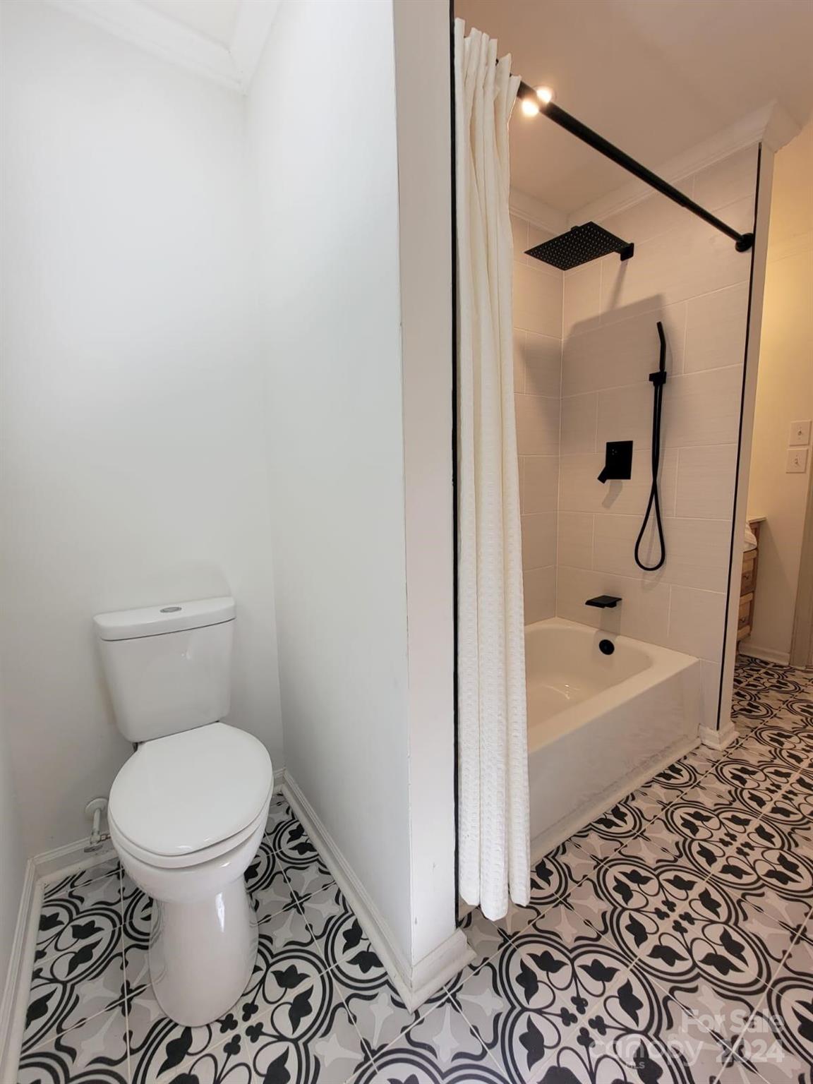 175 McDowell Road Mills River, NC 28759 - Photo 18 of 32