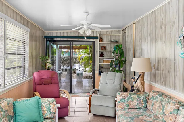 $299,000 | 701 Spanish Main Drive, Unit 21, Cudjoe, FL 33042