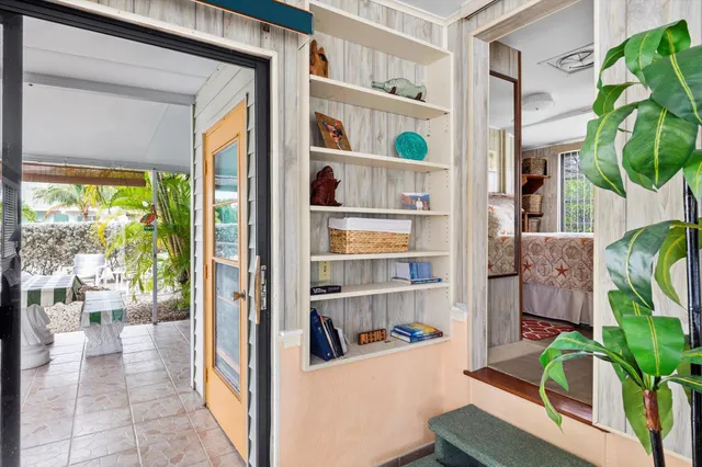 $299,000 | 701 Spanish Main Drive, Unit 21, Cudjoe, FL 33042