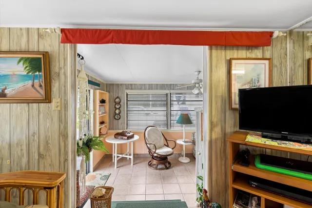 $299,000 | 701 Spanish Main Drive, Unit 21, Cudjoe, FL 33042