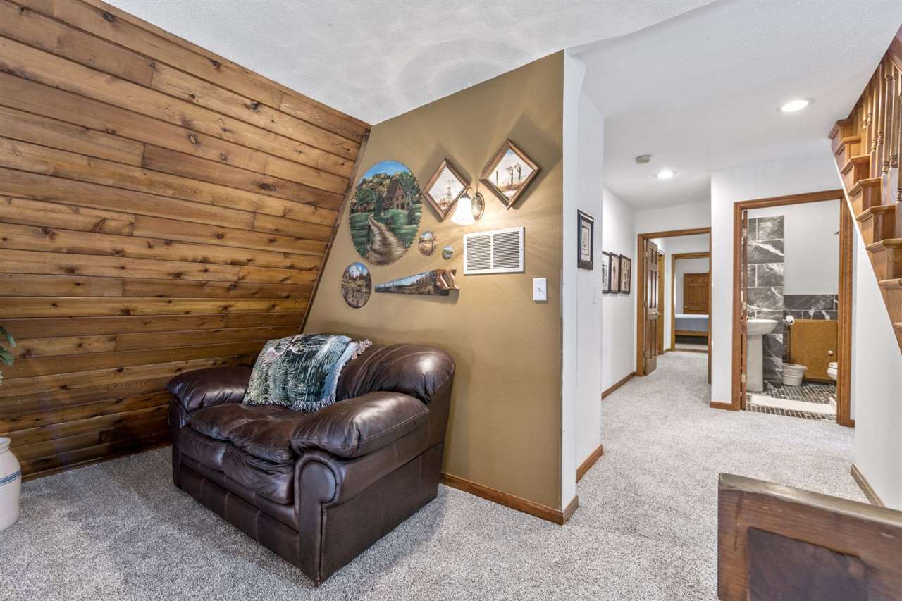 3098 Sandy Beach Road Northeast Swisher, IA 52338 - Photo 26 of 75 Gallery Image 26