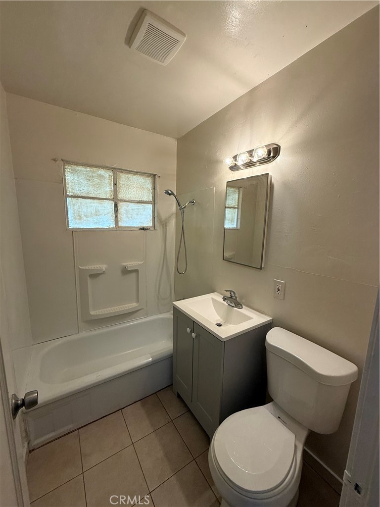 981 Barney Street Merced, CA 95340 - Photo 8 of 8