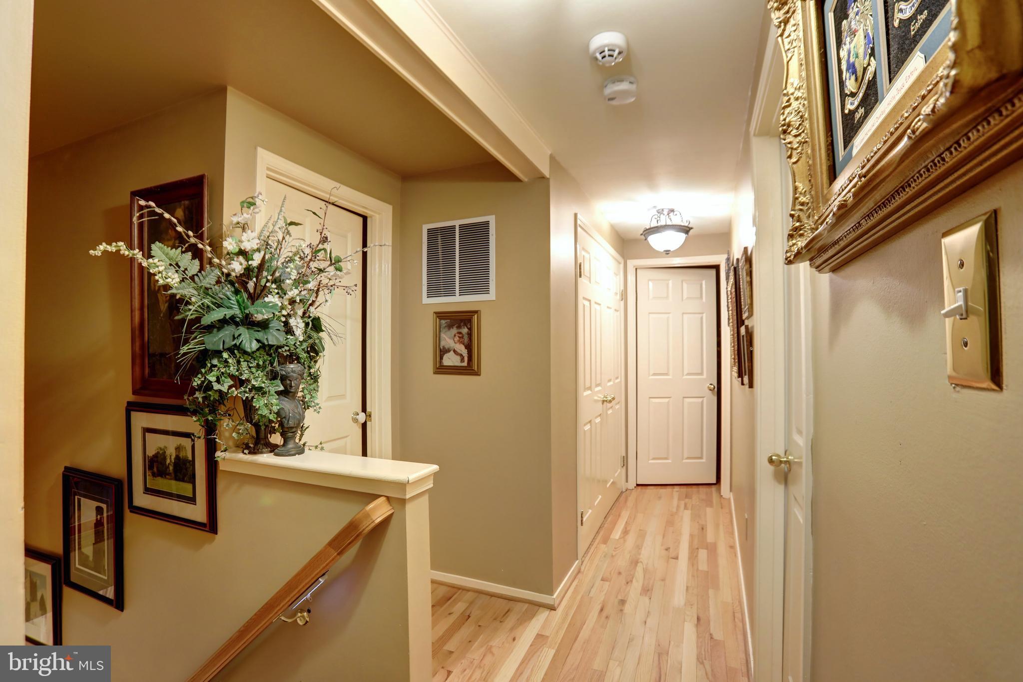 12080 Axline Road Lovettsville, VA 20180 - Photo 20 of 54 a view of entryway and kitchen