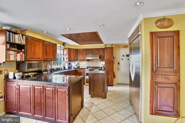 a view of front door