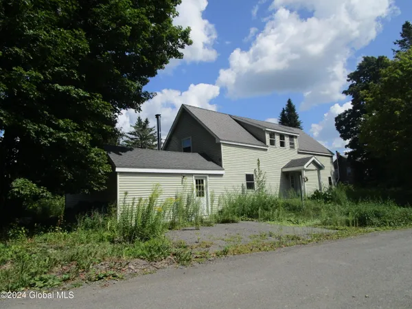 $55,000 | 125 Hogsback Road, Warren, NY 13439