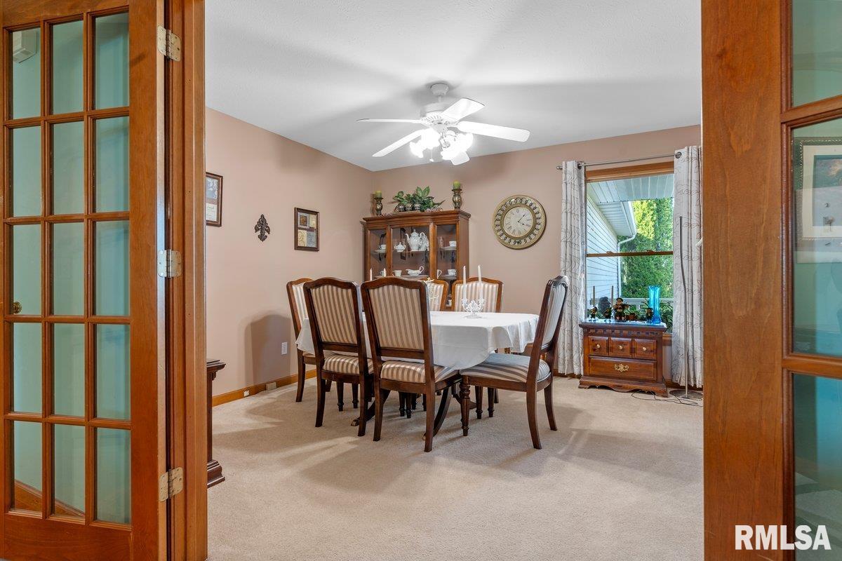 1306 Oakbrook Avenue Chatham, IL 62629 - Photo 19 of 44