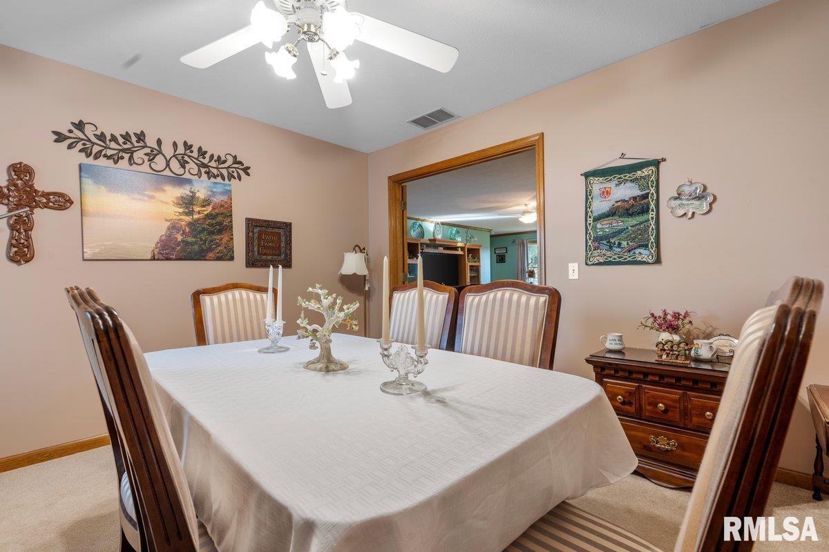 1306 Oakbrook Avenue Chatham, IL 62629 - Photo 21 of 44