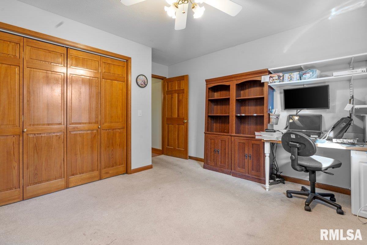 1306 Oakbrook Avenue Chatham, IL 62629 - Photo 35 of 44