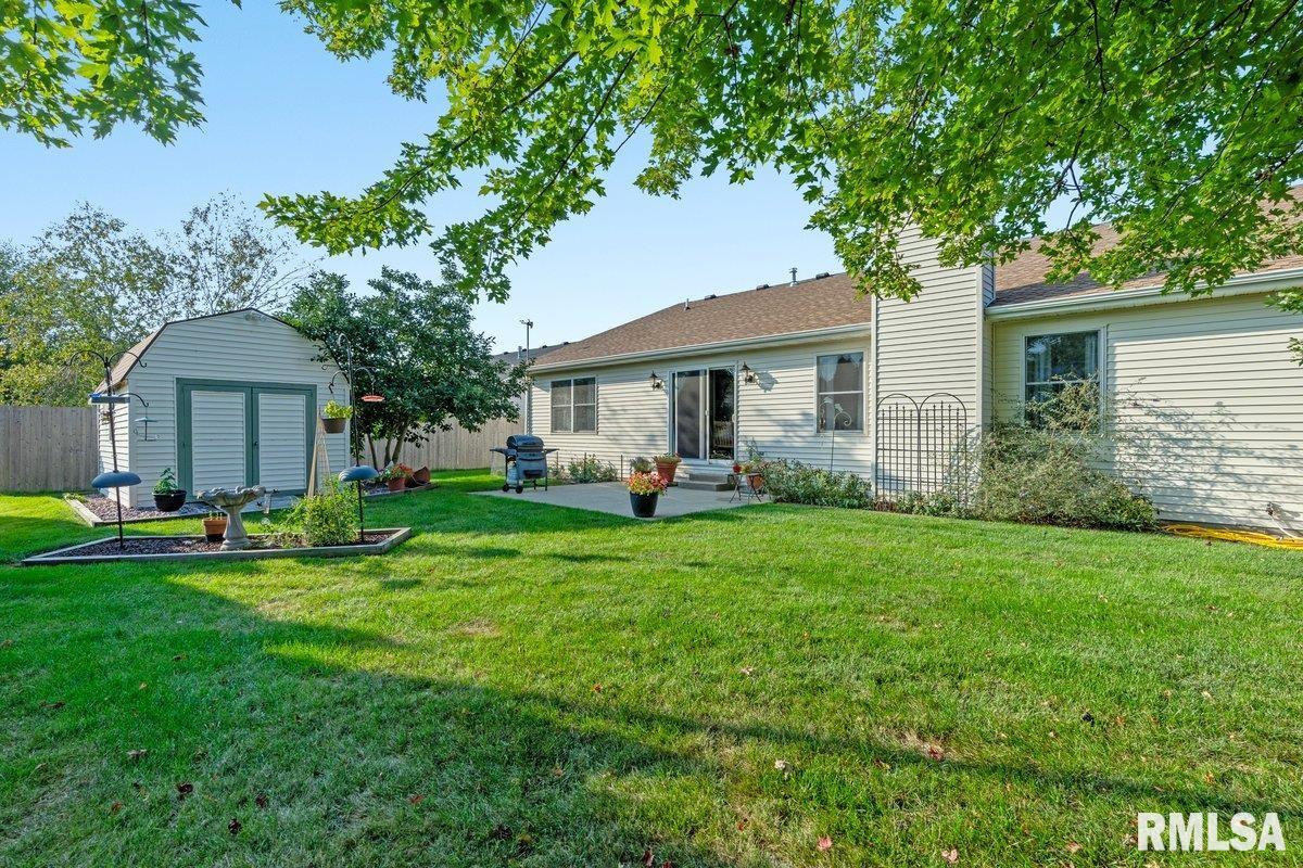 1306 Oakbrook Avenue Chatham, IL 62629 - Photo 41 of 44