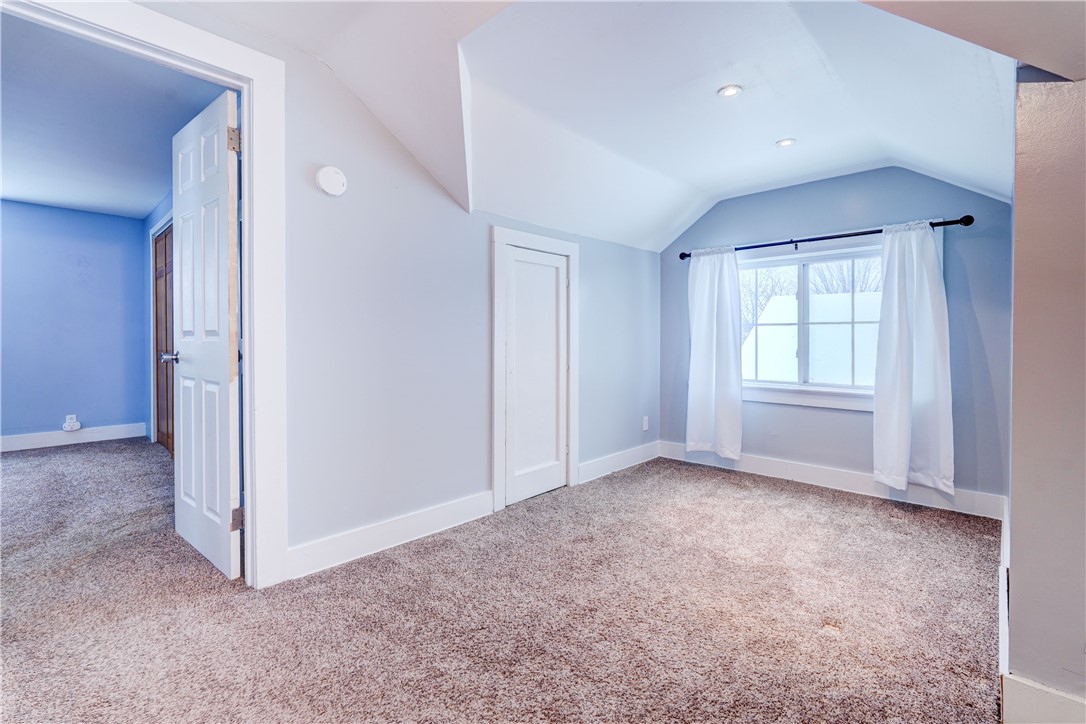 52 Laurelhurst Road Greece, NY 14626 - Photo 19 of 31