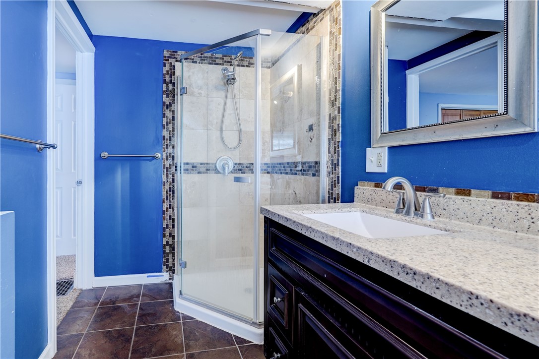 52 Laurelhurst Road Greece, NY 14626 - Photo 23 of 31