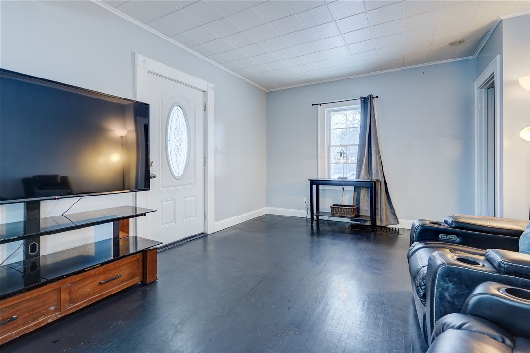 52 Laurelhurst Road Greece, NY 14626 - Photo 7 of 31