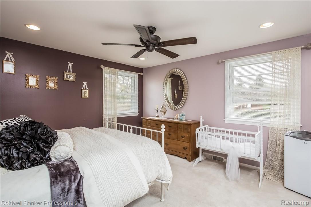 3757 Quarton Road Bloomfield Hills, MI 48302 - Photo 28 of 45 033-2685329-large.jpg