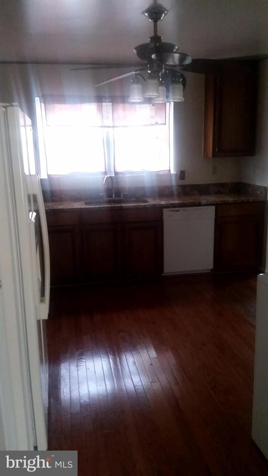 1914 High Timber Road Fort Washington, MD 20744 - Photo 8 of 14 KITCHEN ANGLE 2