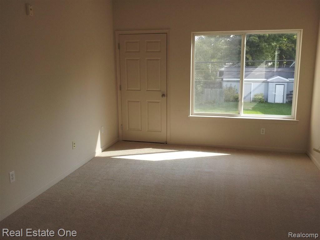 3286 Hilton Road Ferndale, MI 48220 - Photo 7 of 13 master bedroom