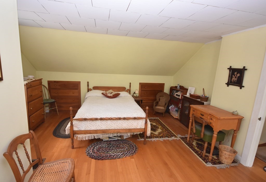 127 Amherst Road Pelham, MA 01002 - Photo 22 of 30