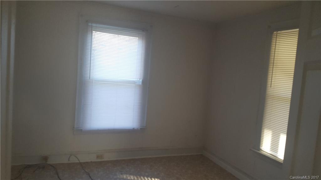 7613 Boswell Road Charlotte, NC 28215 - Photo 3 of 4 Gallery Image 3