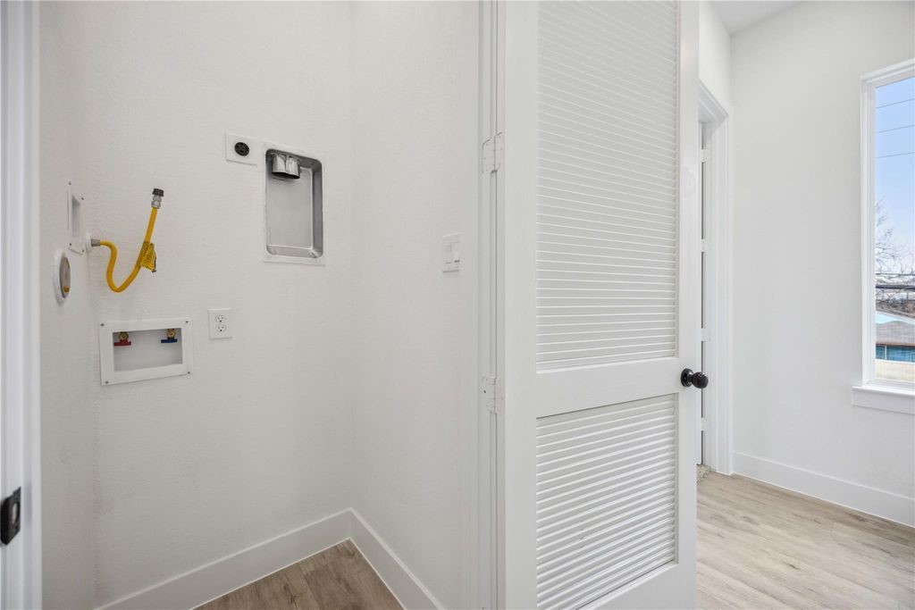 8103 Calhoun Road, Unit A Houston, TX 77051 - Photo 12 of 26