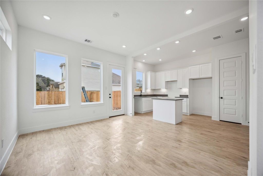 8103 Calhoun Road, Unit A Houston, TX 77051 - Photo 22 of 26