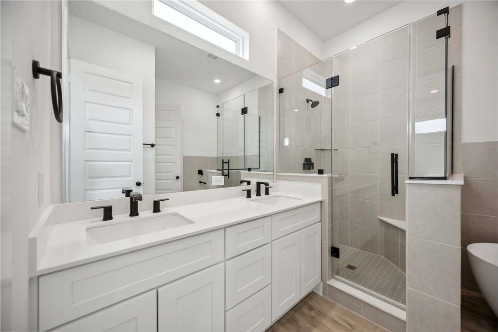 8103 Calhoun Road, Unit A Houston, TX 77051 - Photo 9 of 26