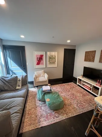 $5,800 | 321-323 Dorchester Street, Unit 2, Boston, MA 02127