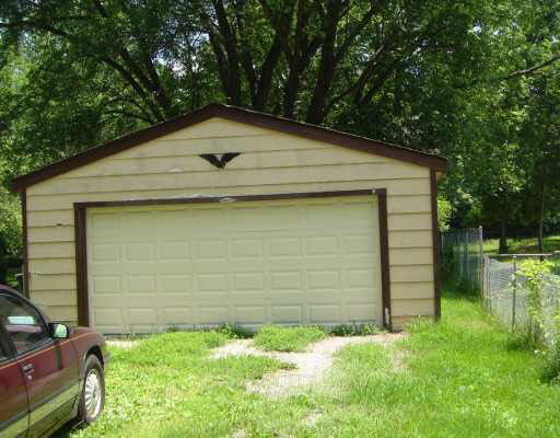 56208 Butternut Road South Bend, IN 46619 - Photo 2 of 8
